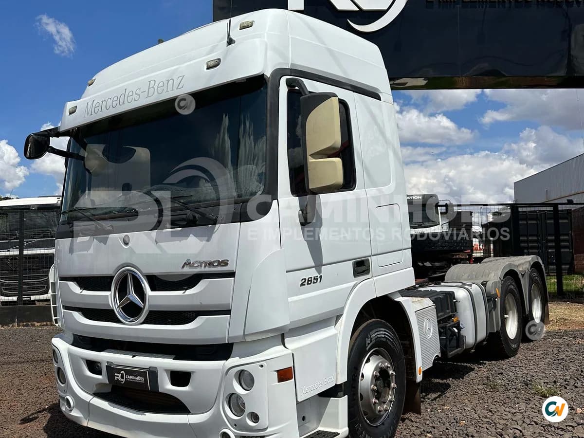 MERCEDES-BENZ Actros 2651 LS 6x4 2p (diesel)(E5) 2019/2020 - Caminhão