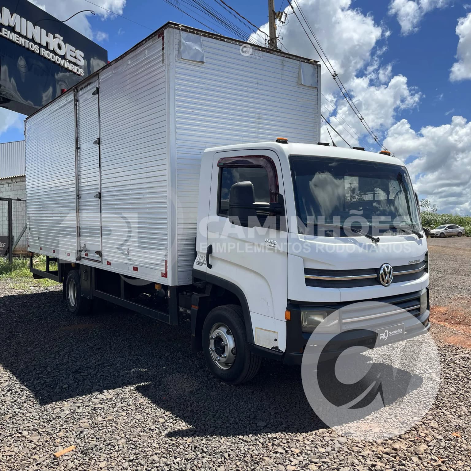 VOLKSWAGEN 11-180 Delivery 2p (diesel)(E5) 2018 - Caminhão